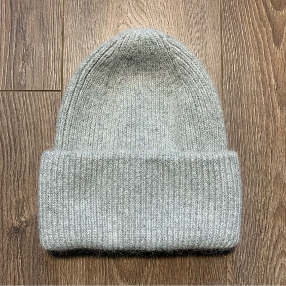 Angora/Wool Cable Knit Toque - Picture 10 of 15